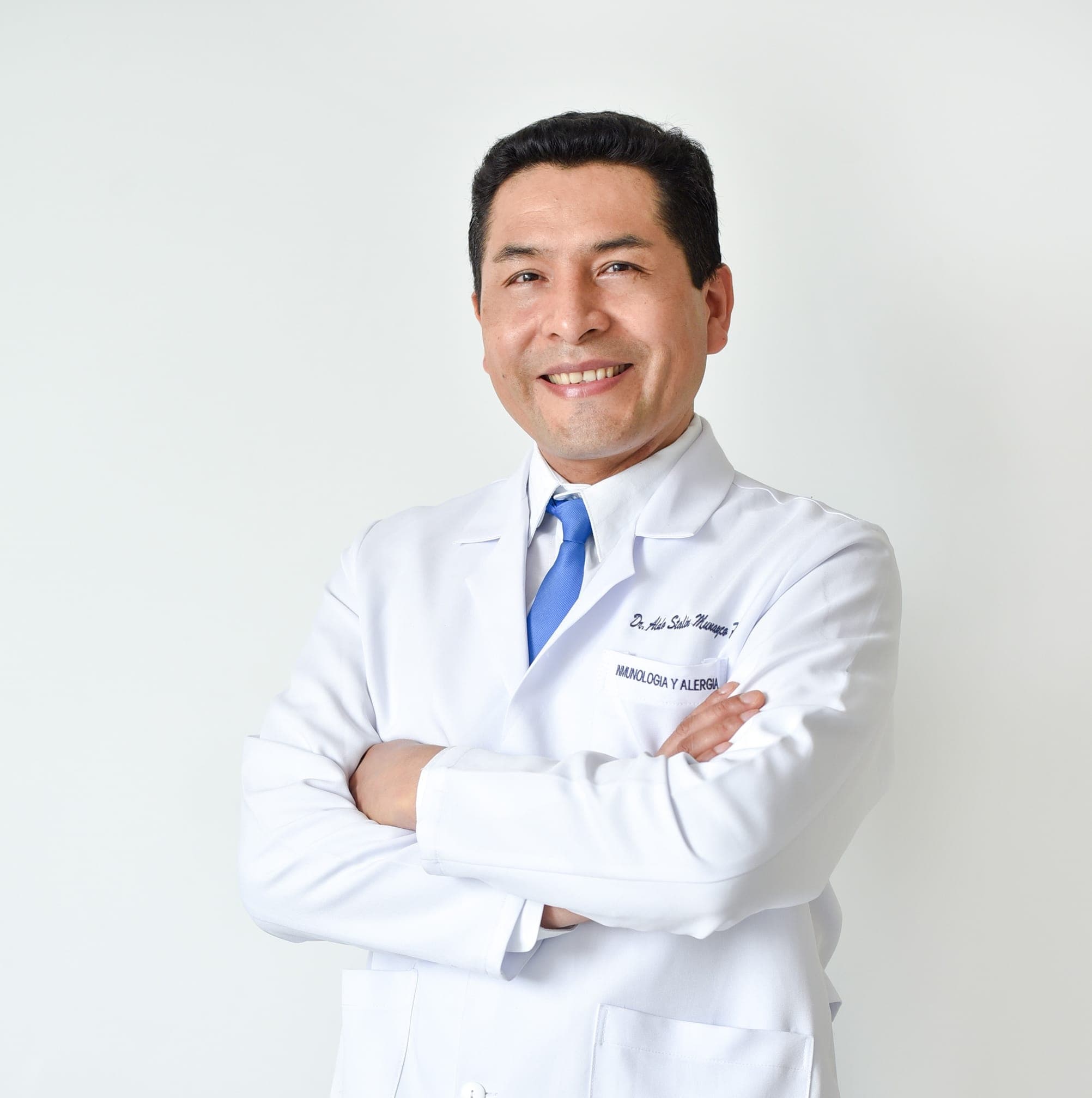 Dr. Aldo Munayco Perez
